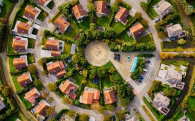 Did you know – there’s a big, fat ‘snob factor’  at the heart of your Property Copywriting?